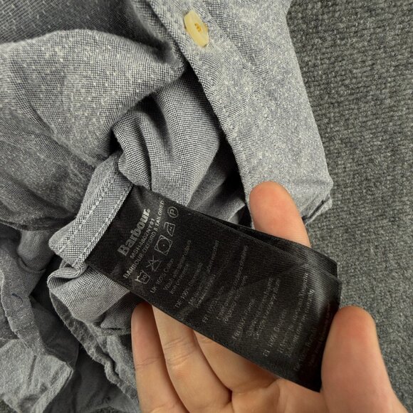 Barbour Tailored Fit Us Size Medium Blue Long Sleeve Button Up Shirt Pocket Logo - Picture 12 of 13